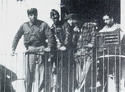 Allocution de Durruti fin juillet 1936 depuis le balcon de la place de Bujaraloz 